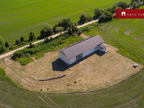 Saaremaa vald Saareküla, 8 tuba, 1 korrust, 177.9 m²