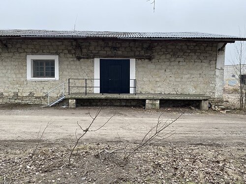 Saaremaa vald Kuressaare linn 24, 1 korrust, 203.7 m²