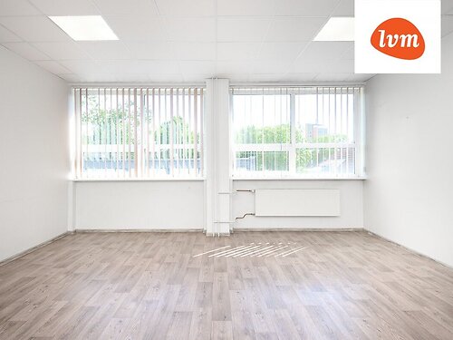 Saaremaa vald Kuressaare linn 6, 2. korrus, 3 korrust, 180 m²