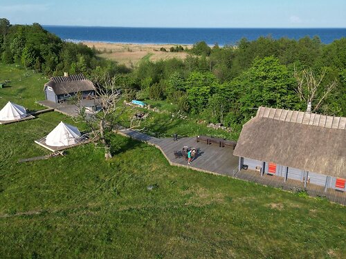 Saaremaa vald Abruka, 7 tuba, 2 korrust, 210 m²