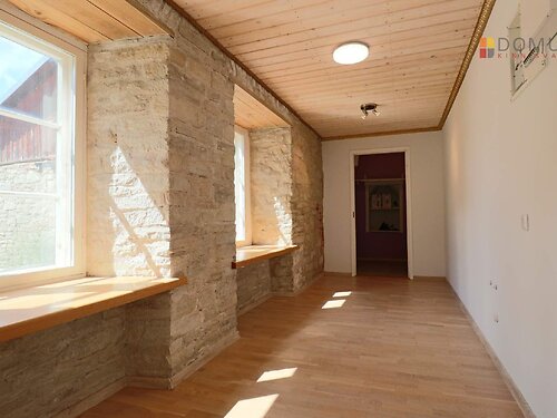 Saaremaa vald Kuressaare linn 11, 2 tuba, 1. korrus, 2 korrust, 50 m²