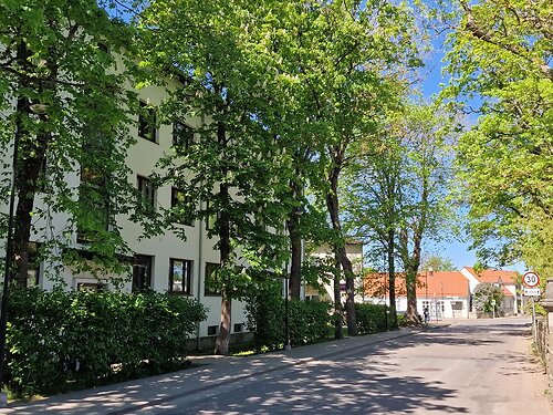 Saaremaa vald Kuressaare linn 5, 3 tuba, 2. korrus, 3 korrust, 38 m²