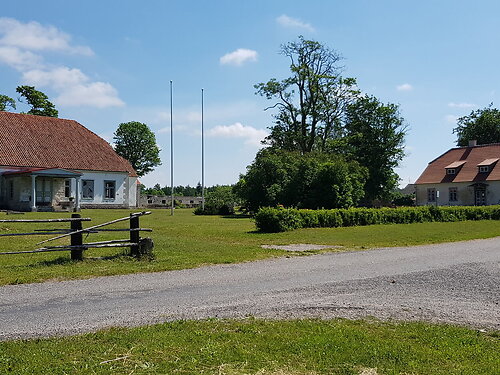 Saaremaa vald Pidula, 20 tuba, 2 korrust, 1500 m²