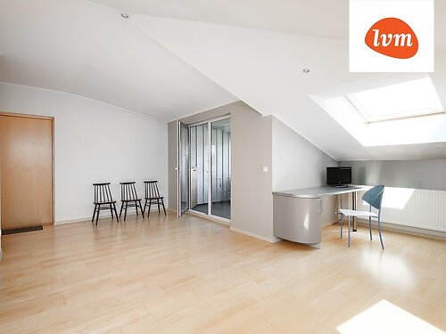 Saaremaa vald Kuressaare linn 19a, 1 tuba, 3. korrus, 3 korrust, 32.7 m²