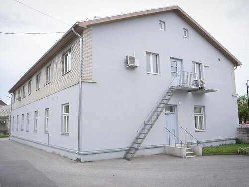 Saaremaa vald Kuressaare linn 23, 3 tuba, 3 korrust, 55.2 m²