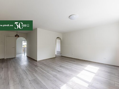 Saaremaa vald Kuressaare linn 9 10, 4 tuba, 2. korrus, 3 korrust, 79.7 m²