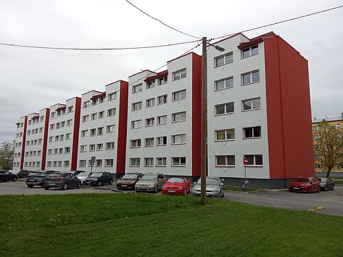 Saaremaa vald Kuressaare linn 12, 4 tuba, 3. korrus, 5 korrust, 77 m²