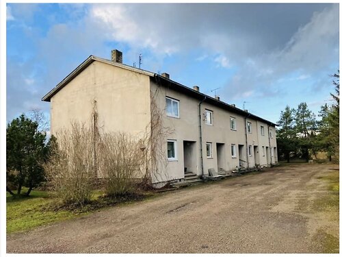 Saaremaa vald Leisi alevik, 4 tuba, 2 korrust, 79 m²