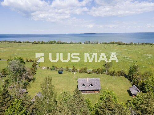 Muhu vald Tusti, 4 tuba, 2 korrust, 66 m²