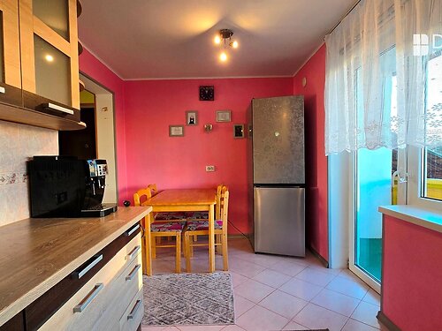 Saaremaa vald Valjala 16, 3 tuba, 1. korrus, 3 korrust, 66.8 m²