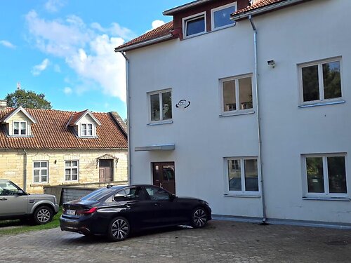 Saaremaa vald Kuressaare linn 7 13, 2 tuba, 2. korrus, 3 korrust, 70.4 m²