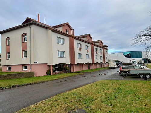 Saaremaa vald Kuressaare linn 12 6, 2 tuba, 1. korrus, 3 korrust, 45.3 m²