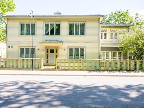 Saaremaa vald Kuressaare linn 1, 3 tuba, 1. korrus, 2 korrust, 65.6 m²