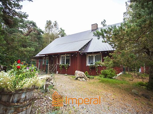 Saaremaa vald Salme, 6 tuba, 2 korrust, 150 m²