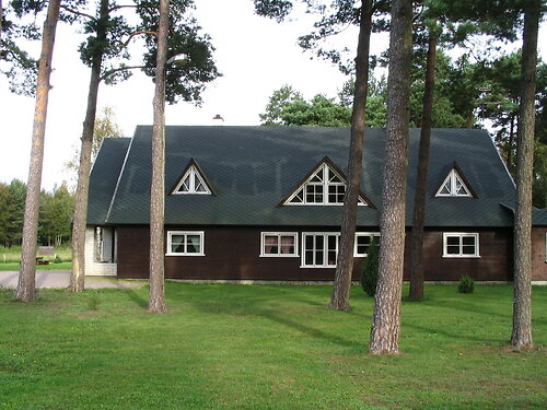 Saaremaa vald Mändjala, 11 tuba, 2 korrust, 298 m²