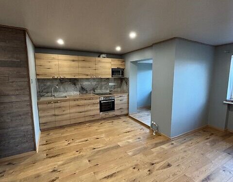 Saaremaa vald Kuressaare linn 3 26, 2 tuba, 5. korrus, 5 korrust, 48.1 m²