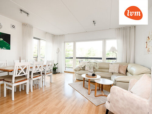 Saaremaa vald Kuressaare linn 8, 2 tuba, 3. korrus, 4 korrust, 46.3 m²