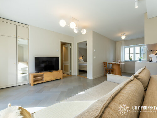 Saaremaa vald Kuressaare linn 6/1 3, 2 tuba, 1. korrus, 2 korrust, 37.9 m²