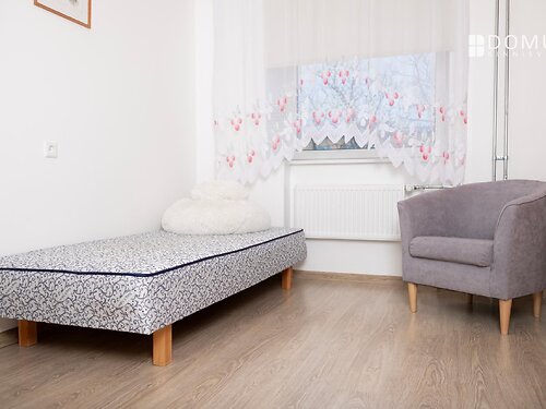 Saaremaa vald Kuressaare linn 14, 3 tuba, 4. korrus, 5 korrust, 63.2 m²