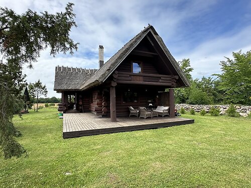 Saaremaa vald Upa, 3 tuba, 2 korrust, 86.6 m²
