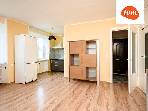 Saaremaa vald Kuressaare linn 34, 2 tuba, 4. korrus, 4 korrust, 39.1 m²