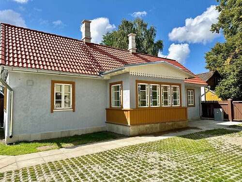 Saaremaa vald Kuressaare linn 30/1, 4 tuba, 1 korrust, 83 m²