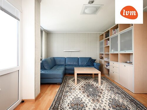 Saaremaa vald Kuressaare linn, 5 tuba, 3 korrust, 157.4 m²