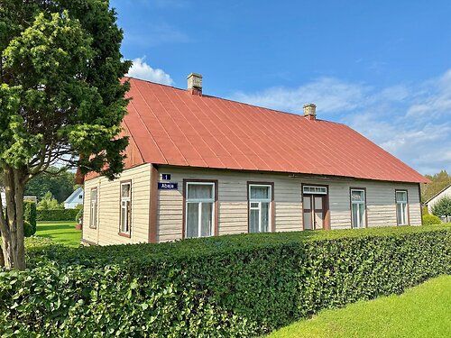 Saaremaa vald Kihelkonna 1, 6 tuba, 2 korrust, 117.2 m²