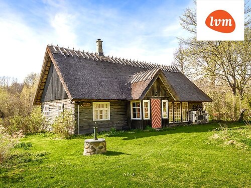 Muhu vald Suuremõisa, 3 tuba, 1 korrust, 131.3 m²