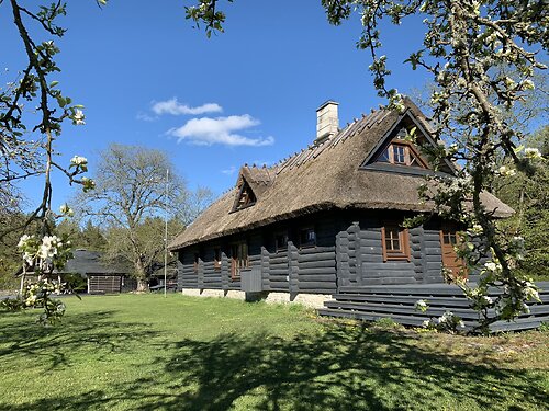 Saaremaa vald Püha, 4 tuba, 2 korrust, 150 m²