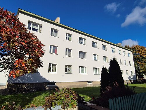 Saaremaa vald Kuressaare linn 9, 2 tuba, 2. korrus, 3 korrust, 46 m²