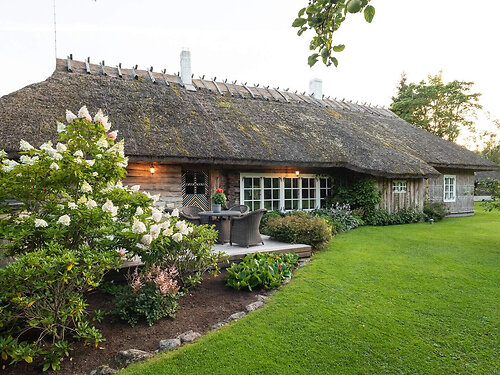 Saaremaa vald Iilaste, 6 tuba, 2 korrust, 175 m²