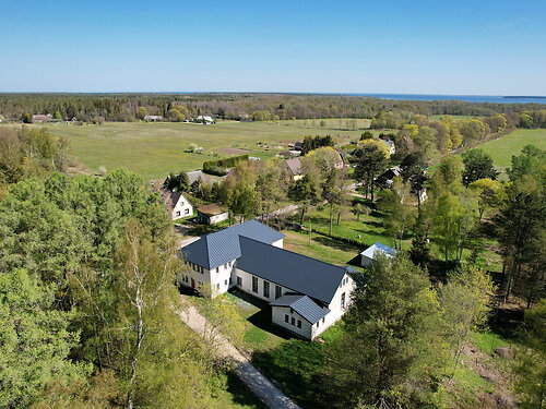 Muhu vald Hellamaa, 2 korrust, 571.9 m²