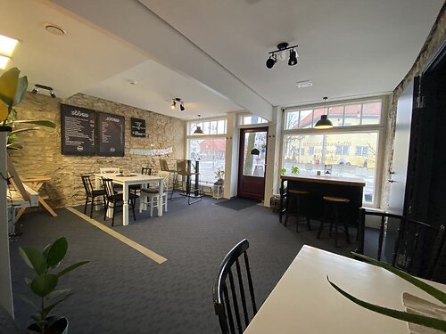 Saaremaa vald Kuressaare linn 1, 2 korrust, 47 m²