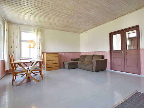 Saaremaa vald Kuressaare linn 4, 3 tuba, 2 korrust, 87.1 m²