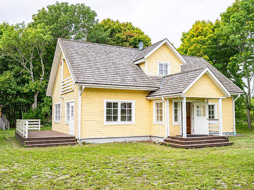 Saaremaa vald Atla, 3 tuba, 2 korrust, 122.5 m²