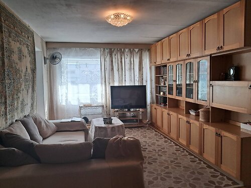 Saaremaa vald Kuressaare linn 14, 4 tuba, 2. korrus, 5 korrust, 73.5 m²