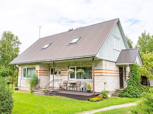 Saaremaa vald Nasva 48, 4 tuba, 2 korrust, 120.5 m²