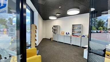 Commercial premises for rent, office, 28.1 m², Kevade tn 1a, Tõrva linn, 140.50 €