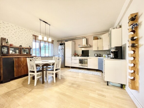 Müüa korter, 4 tuba Allika tee 11B, MÕNUS JA RAHULIK ASUKOHT, Saue