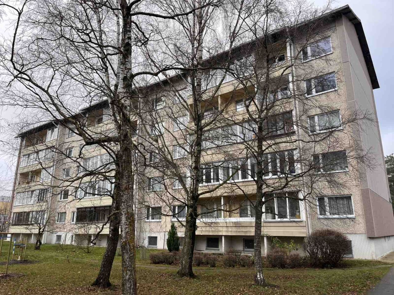 HEA ASUKOHT! 2 RÕDU! PARIM HIND!